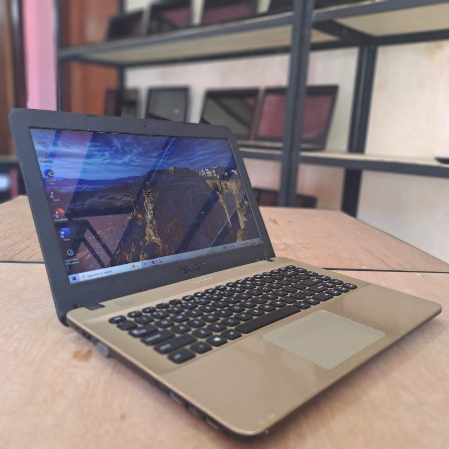 ASUS X44NA